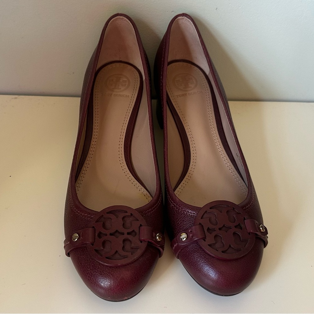 Tory Burch Burgundy  Pumps with Decorative Emblem